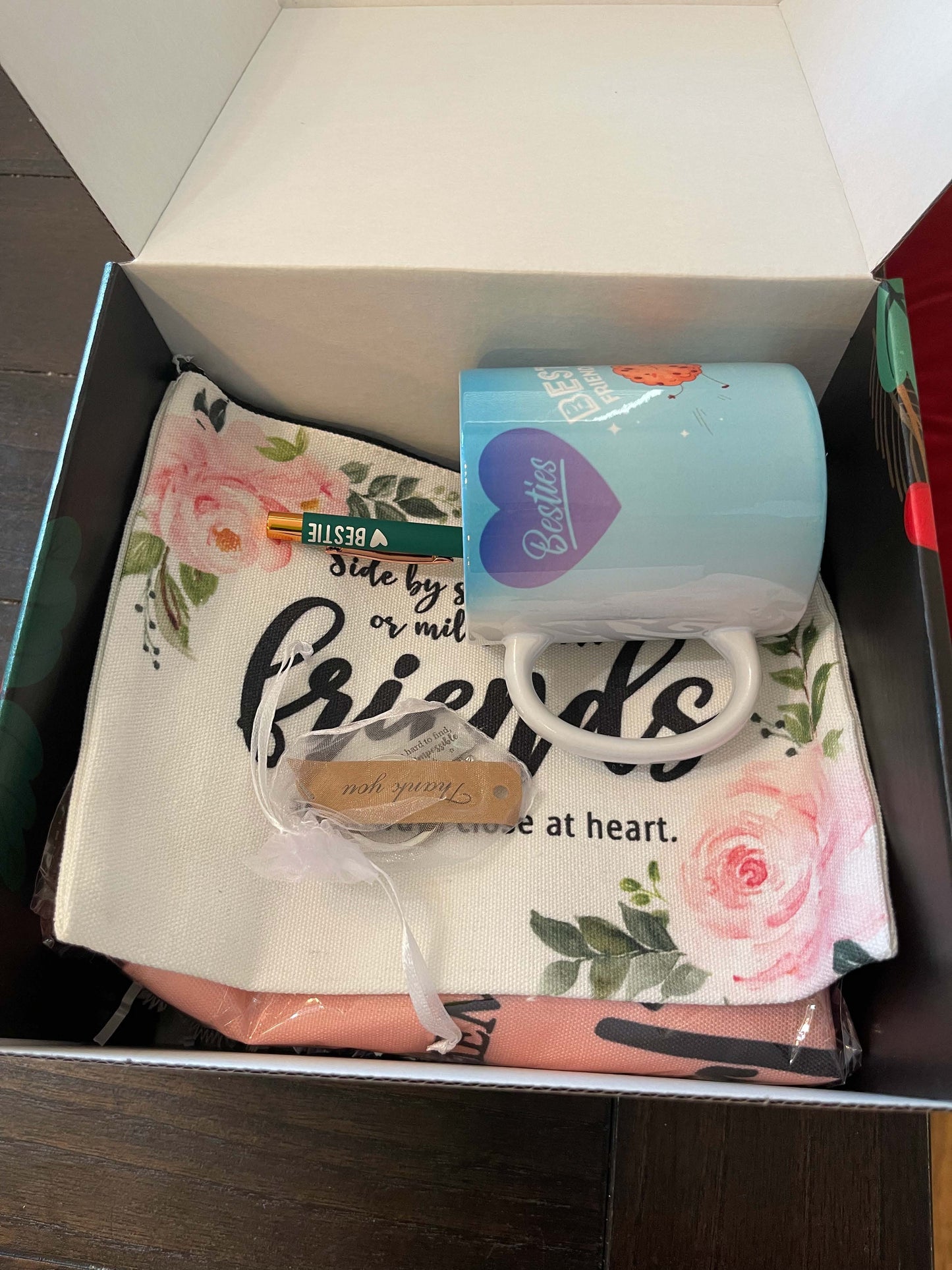 Best Girlfriends Gift Box